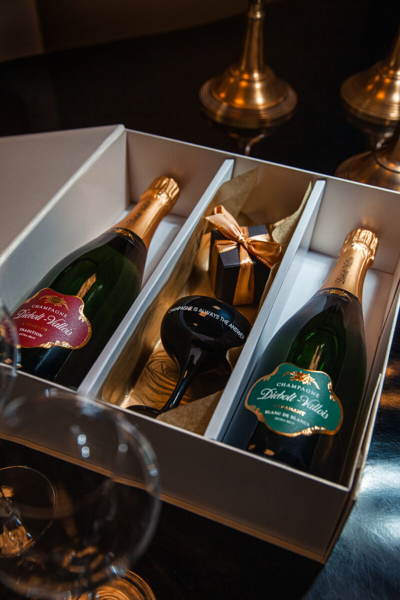 Kinkekarp Champagne Diebolt-Vallois populaarsete toodetega
